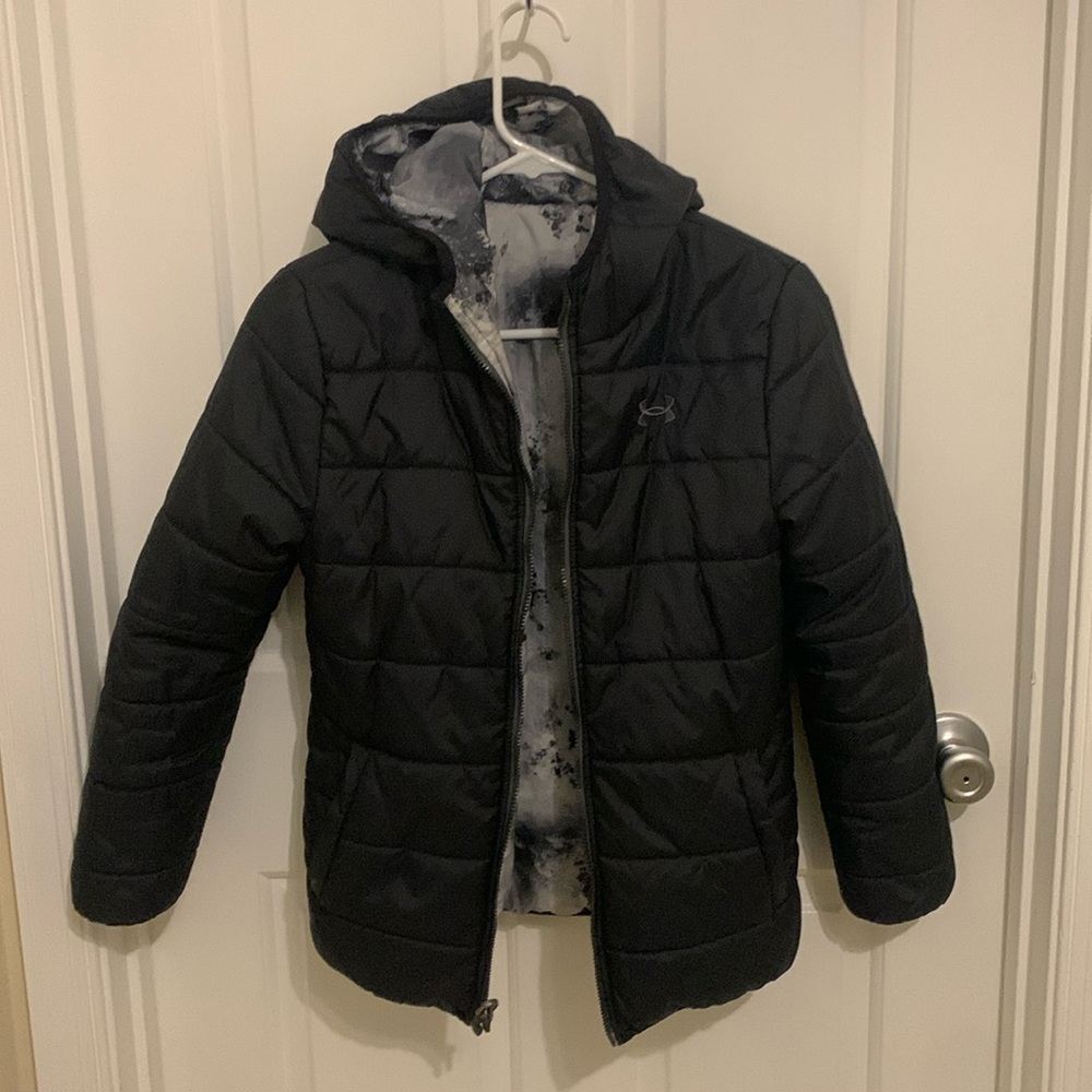 Under Armour youth hood black winter Pronto puffer coat black size medium 10/12